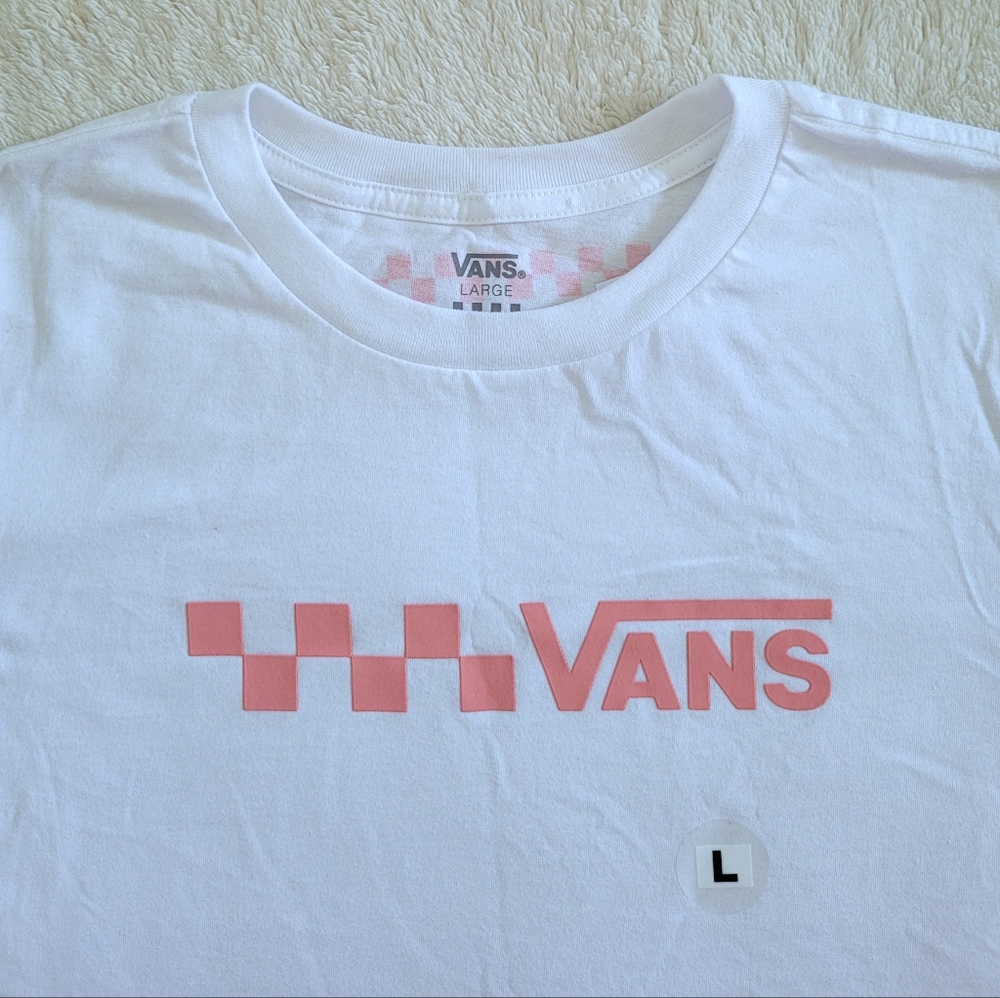 VANS🛹 "Trecker" Tee👕 - NWT - Picture 11 of 15